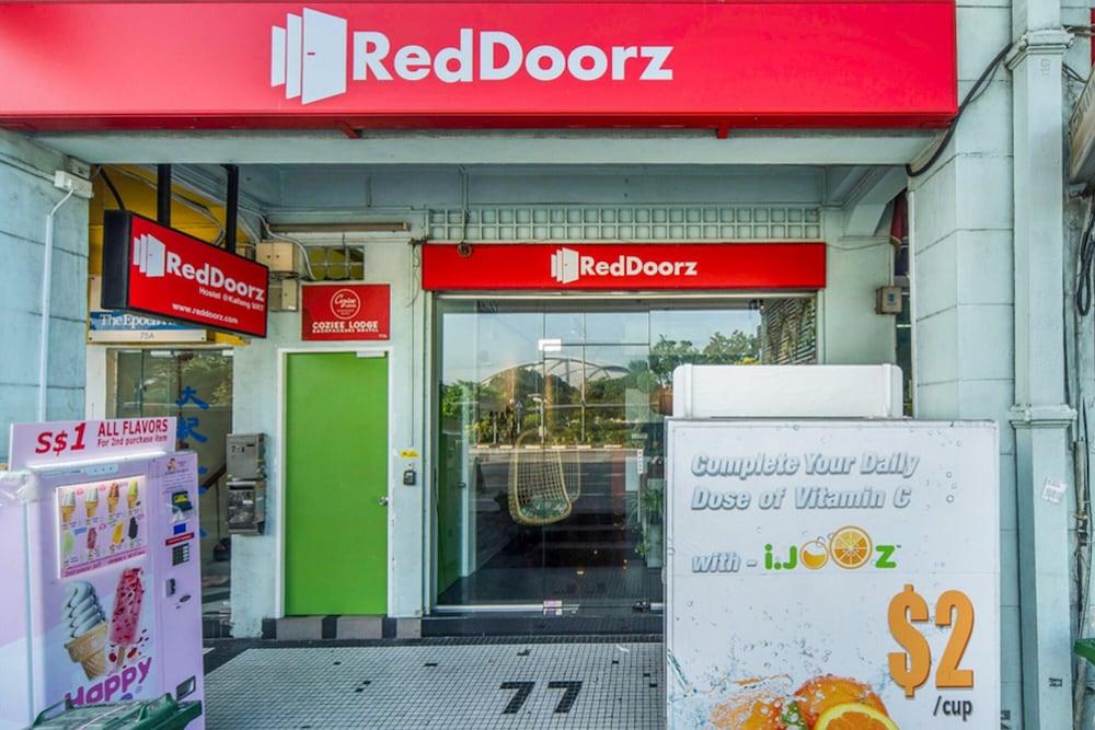 Reddoorz Hostel @ Kallang Mrt Singapur Exterior foto