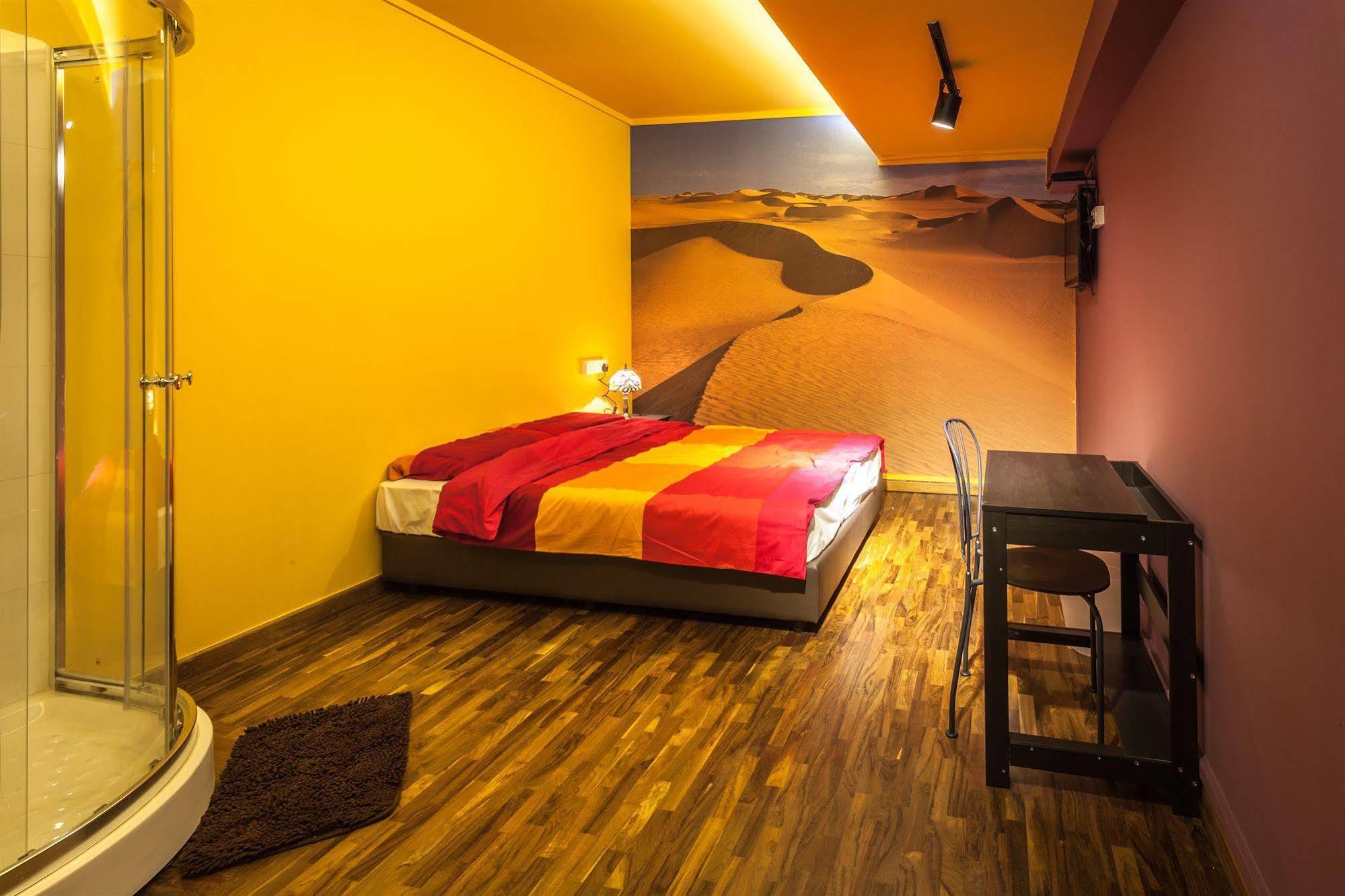 Reddoorz Hostel @ Kallang Mrt Singapur Exterior foto