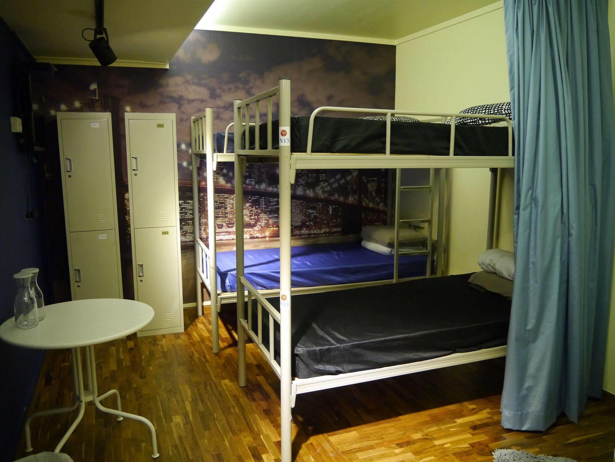 Reddoorz Hostel @ Kallang Mrt Singapur Exterior foto