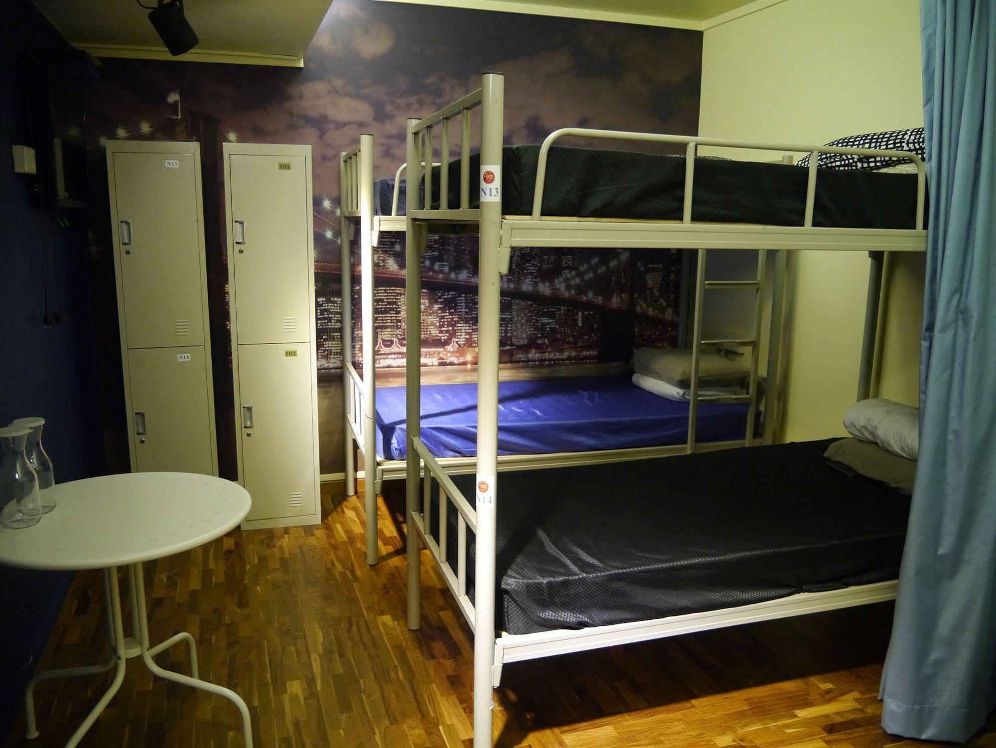 Reddoorz Hostel @ Kallang Mrt Singapur Exterior foto
