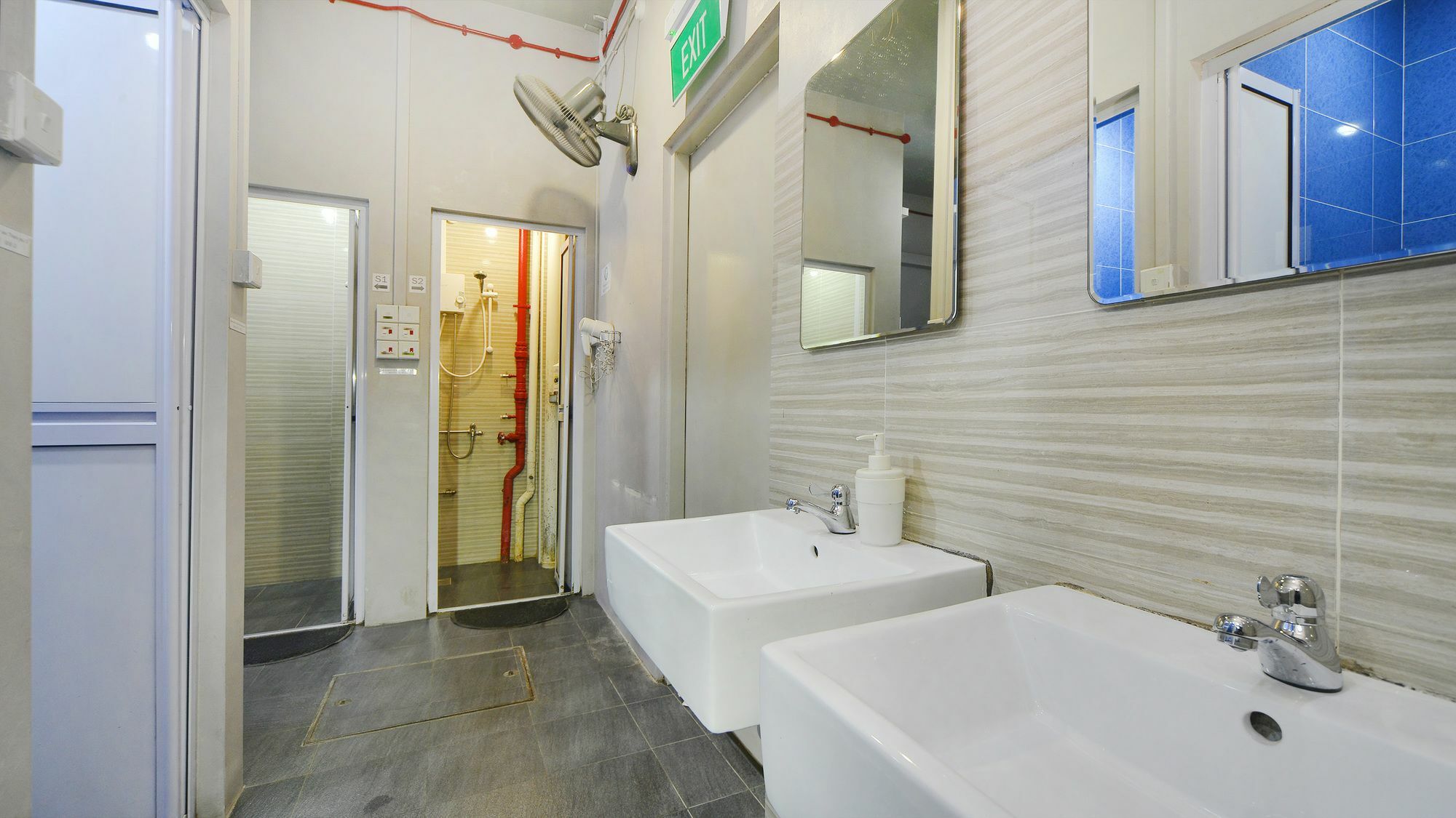 Reddoorz Hostel @ Kallang Mrt Singapur Exterior foto